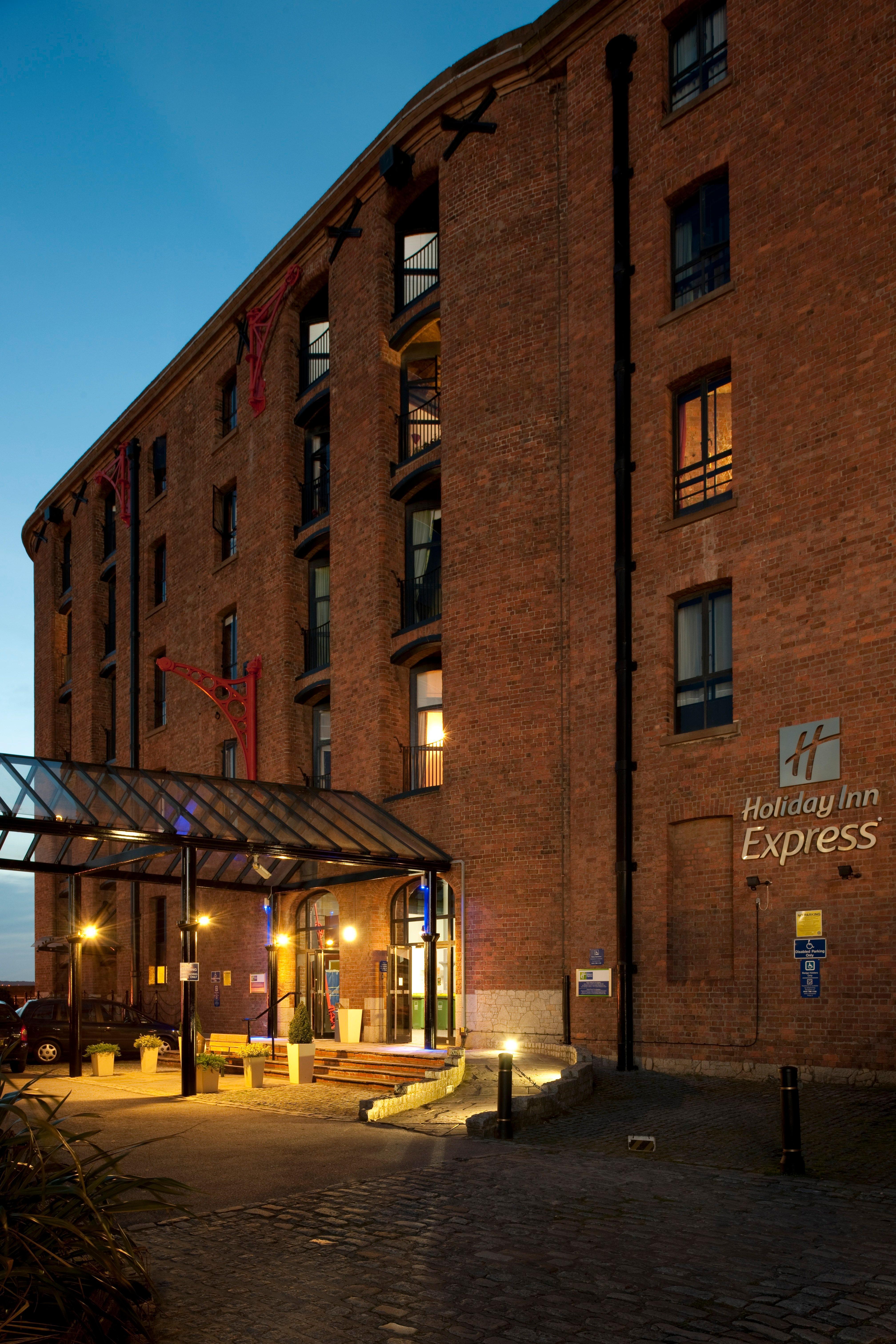 Holiday Inn Express Liverpool-Albert Dock By Ihg Εξωτερικό φωτογραφία